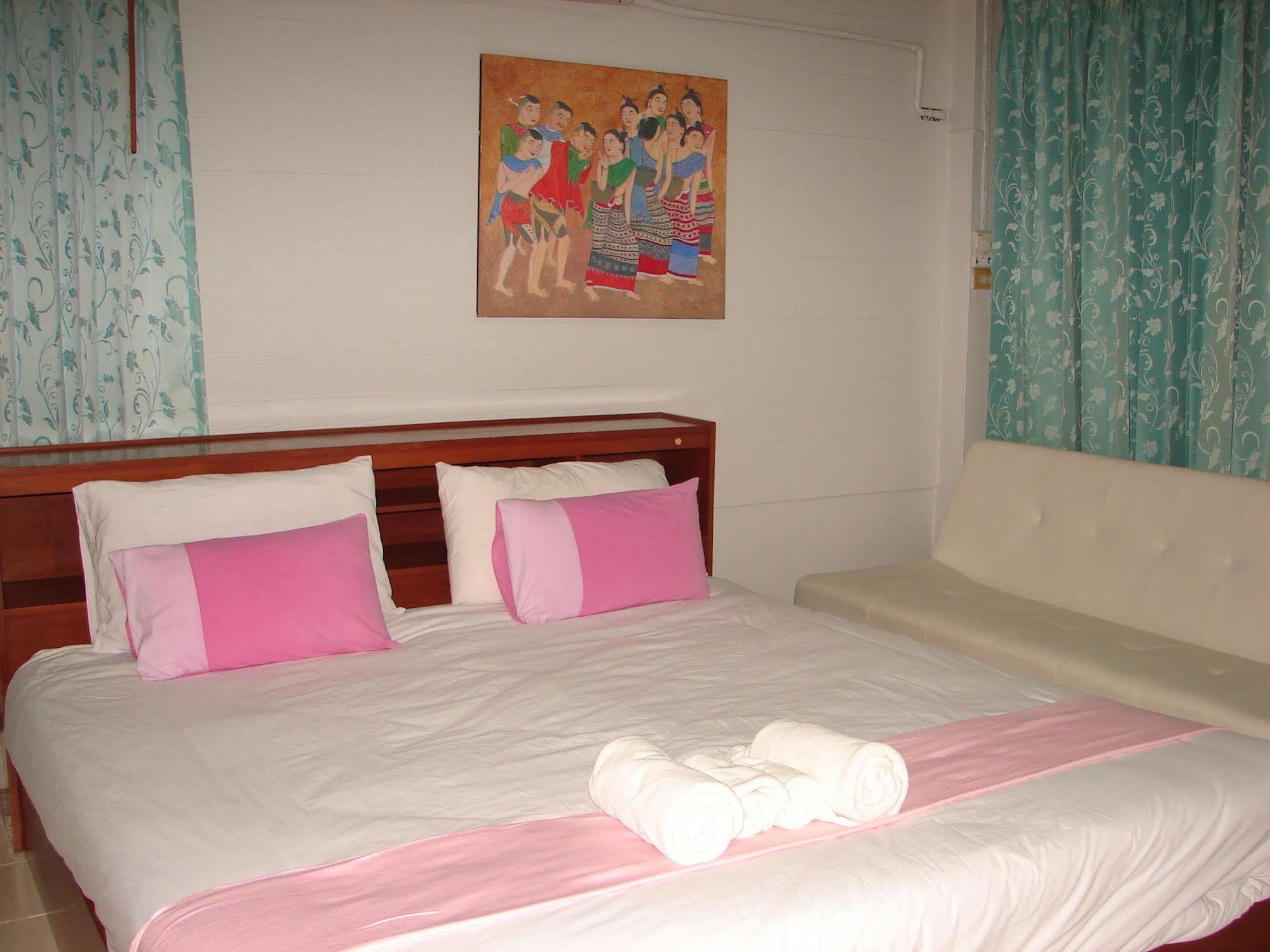 Baan Issara Boutique Hotel Nan Dış mekan fotoğraf